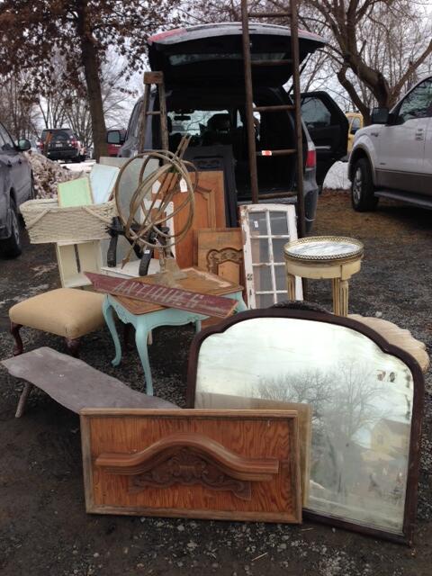 thepinkcabbage's tweet photo. Oops. We did it again. Miraculously, it all fit! Cleaned or prettied or painted. Soon headed to the Cabbage. http://t.co/PgWwIA1UjG