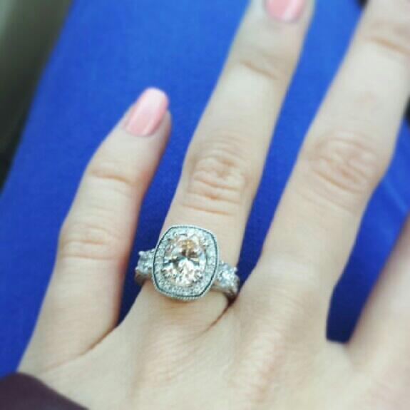 cloclo2013's tweet photo. My fiance let me have a hand in creating my one of a kind ring...Love my peach champagne sapphire!  #brideday http://t.co/V7tdxecEeB