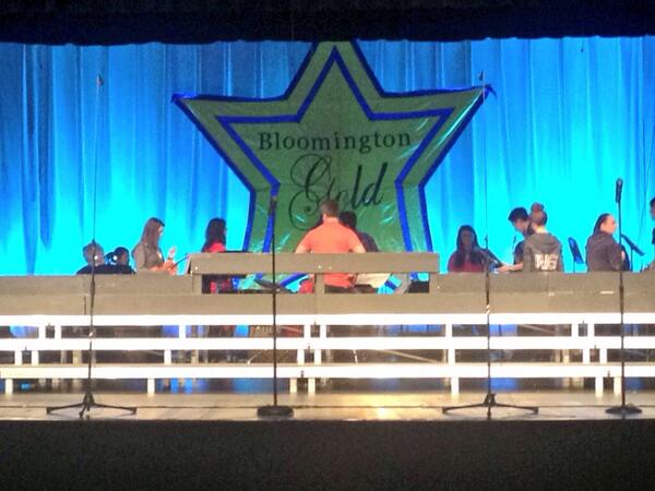 Show_Choir's tweet photo. Is Minnesota ready for some show choir tomorrow? We'll be coming to you live from Bloomington! @bkgold2014 http://t.co/vAn9f0NrkN