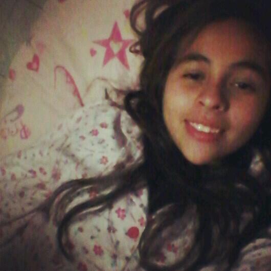 laritalau's tweet photo. Buenas Noches guapuras:** http://t.co/whFB4kSYwI