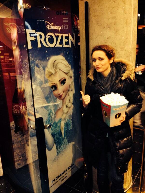 To visu nakts laikā izdarīja izdarīja...viņa-  #Elsa