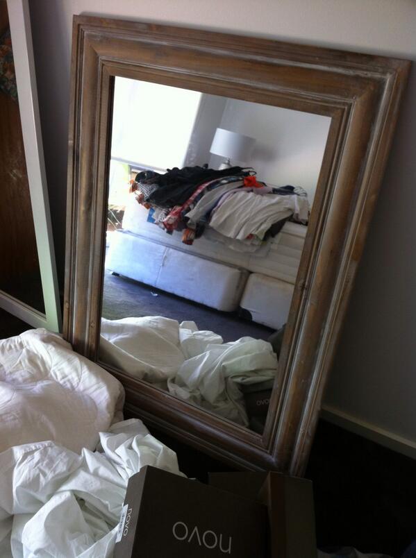 Massive move @lindsayhillRE <a href="/rhyan_s/">Rhyan Straney</a> <a href="/victurf/">Chris Jacovou 🐯🏆🏆🏆</a> not so much by <a href="/SalterTristan/">Tristan Salter</a> #whocaughtthemirror #mwaugh2ndsliplike