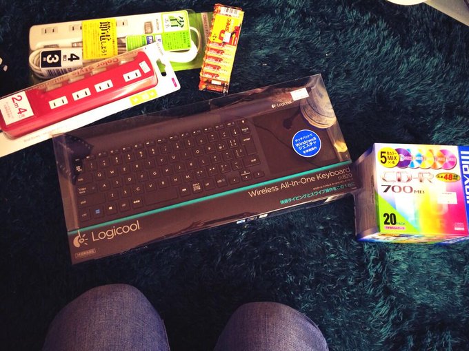 お買い物完了！！ これでPC起動できるっ http://t.co/zIe1Ni3c1g