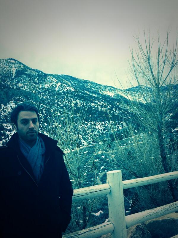 BBirdsParadise's tweet photo. Big bluebird, hiding out in mountains #bluebirdsofparadise http://t.co/3xSRE2VjdA