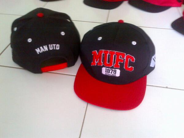 UtdCorner's tweet photo. Snapback #MUFC only 75K order : 08562008386 / 2881E68B http://t.co/UhnpznjGs3