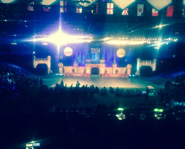 BarbeBluebelles's tweet photo. #UDANationals2014 💙👯 http://t.co/kA8iUm8Xpc