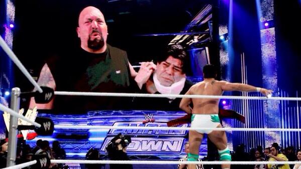 OldSchoolSD's tweet photo. 1 Year Ago Today: Big Show holds @RRWWE hostage as Alberto Del Rio looks on. http://t.co/RFIYCG4jcv