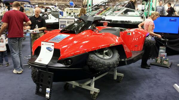 SKORNorth's tweet image. The QuadSki at the @MPLSBoatShow, more functional than the @RookieGL #ChairBox