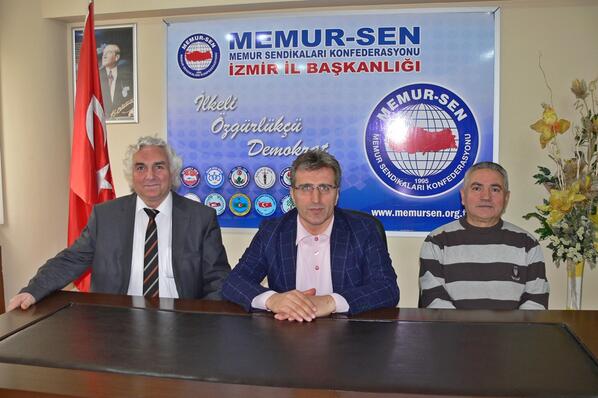 Emekli Memur-Sen İzmir Şube Yönetimi, Memur-Sen İzmir İl Başkanı Abdurrahim ŞENOCAK'ı ziyaret etti.