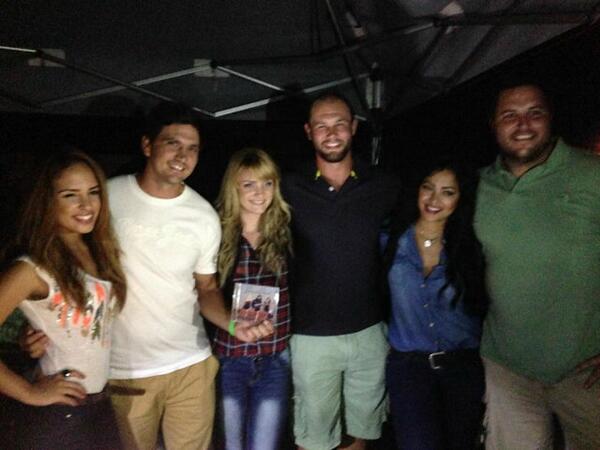 lenvdmerwe's tweet photo. Thanks 4 the show last nite.Was lekka gewees @blackbyrdza @helmarvdm @kitshoff_hanno http://t.co/Xw15SWen4C
