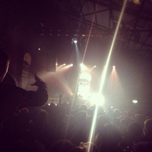 LucozadeEnergy's tweet photo. Brilliant night at @villunderlondon #urbannerds #sickchirpse. Such a #YESMoment. http://t.co/vUBrykEpin