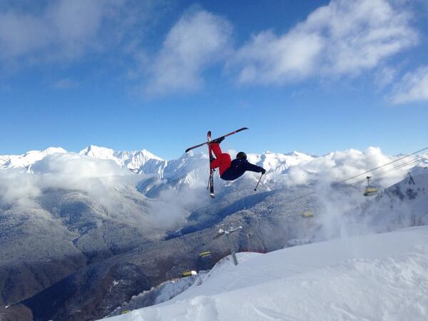 MikeDski's tweet image. Sochi looks good to me! RT @Bobby_Brown1: Kenny G sending a flat 3 #powwww