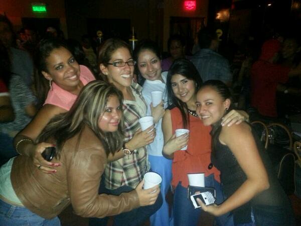 fenandita23's tweet image. Buena farra #lanec