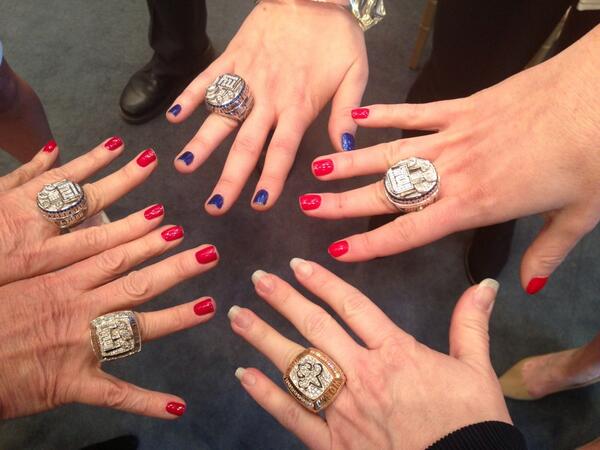 Four Giants Superbowl rings and one Saints! #SB48 <a href="/ritaleblanc/">Rita Benson LeBlanc</a> @CTSGiants <a href="/EmTSuss/">Emily Tisch Sussman</a> <a href="/laurietisch/">Laurie Tisch</a>