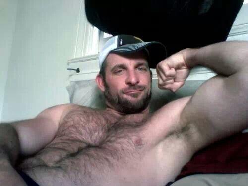GayBeardClub's tweet photo. #muscle #gaybeards #gaybeardclub #gay #beard #scruffy #sexyman http://t.co/VKzYWIVCc0