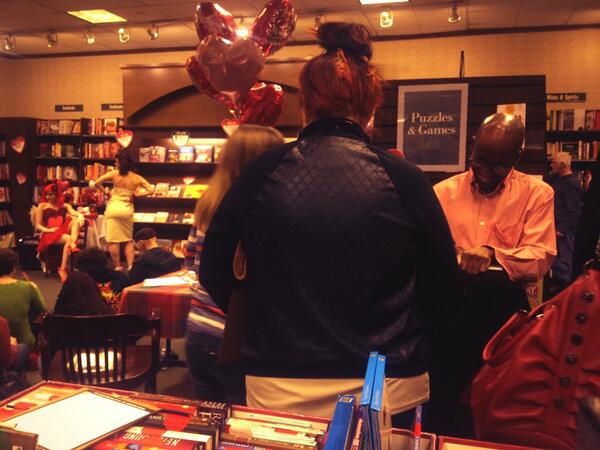 BabyTattoo's tweet photo. Draw beautiful models with the masses at Pierre Bernard Jr,'s  @pbdotman #art event at Barnes &amp; Noble Burbank. http://t.co/QK7nVG0SuK