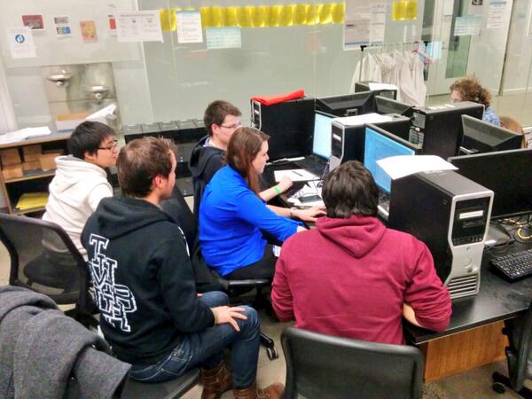 createatcooper's tweet image. .@wew and @kevingrant5 teaching #android to Cooper students at #hackCooper!