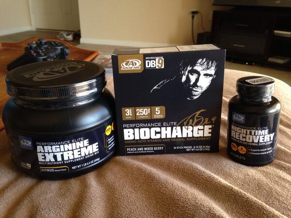 BenHeller21's tweet image. Got some new goodies today #GetBig #WorkHardThrowHard