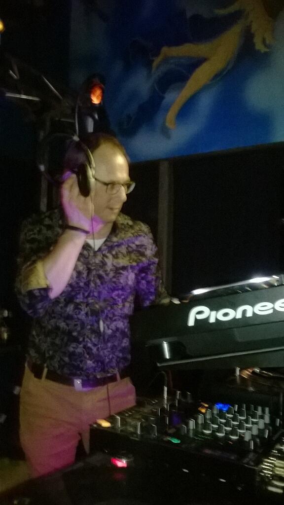 BenTimmers's tweet photo. Back to #theswing in #nijmegen, met dj broer Bart @burtonbartijn http://t.co/egYM2hYBhG
