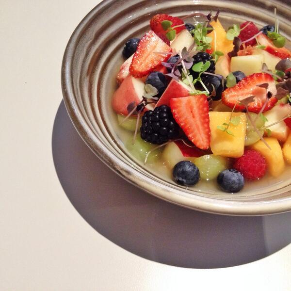 LeeYChan's tweet photo. Not your ordinary fruit salad. All the good stuff and passionfruit syrup. So refreshing. @operator25cafe  🍒🍇🍍🍐🍑🍈🍓🍉❤️ http://t.co/mSMBtcfJYN