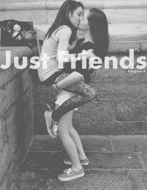 LesbiansCouples's tweet photo. Just friends #lesbians http://t.co/aQDDHqmAWE
