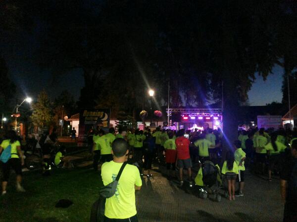 liquidmaiden's tweet photo. @SuriQuilicura running en nuestra comuna salida a las 22 hrs el dia de hoy ven y participa http://t.co/dOb0hN8j5c