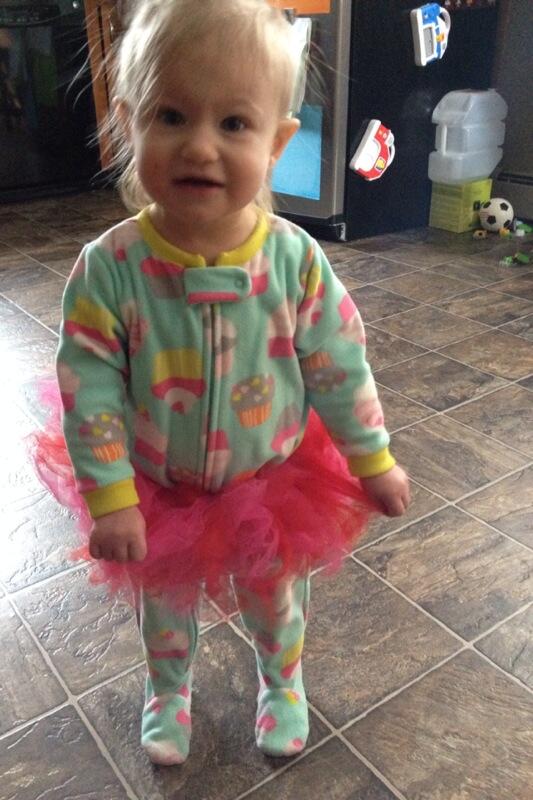 GeekCastNic's tweet image. “@QuotingKman: @GeekGurlJo #mylittlegirlfriend http://t.co/dgWCUWkjLu” my lil soon to be heartbreaker