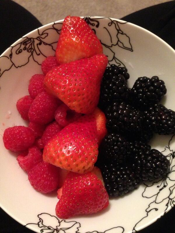 Avid Fruit tweet media