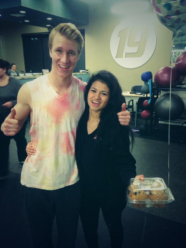 JamesVanLiew's tweet image. Mark, my favorite gym instructor left to Hawaii :(  #goodbyemark #markanddavid