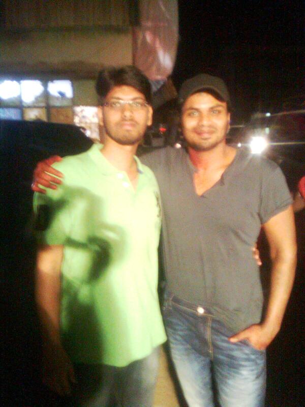NareshRaj556's tweet photo. @HeroManoj1 Aftr long time i get stomach pain by laughin somuch watchin #PPT.movi superb bhayya.our rocKINGstar ROCKS http://t.co/bzSwAMEIYx