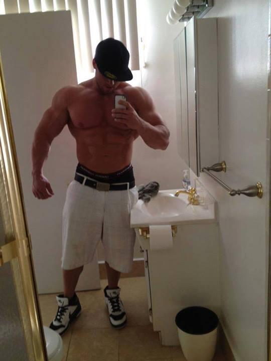 Musculation_Pro's tweet image. Matthew Evans - new recent pic - work in progress 2014