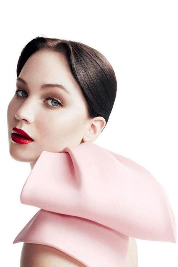 ELLE Magazine (US) tweet media