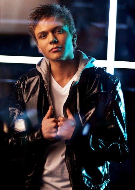 KielstrupSP's tweet photo. @Eurovision Denmark this year! Invite @NicolaiDK Nicolai Kielstrup as a guest #MyEurovisionIdea #EurovisionDanmark http://t.co/mA0u8fb0cQ
