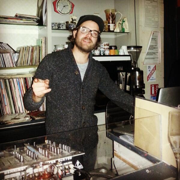 justhandshakes's tweet photo. Pierrick from Un Brin Folk in Angers fed us delicious food, plied us with local beers and kept us dancing until 5am! http://t.co/6biWvUagtj