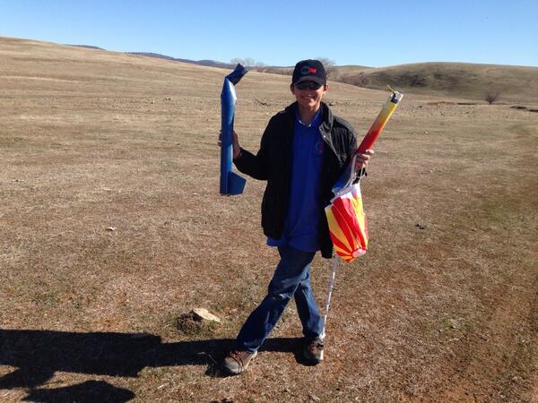 JackRocketz's tweet photo. Great launch altimeter said 2059 but had the look of 3500; baffle connect blew, booster free fall ouch! http://t.co/GuVJoDNgDK