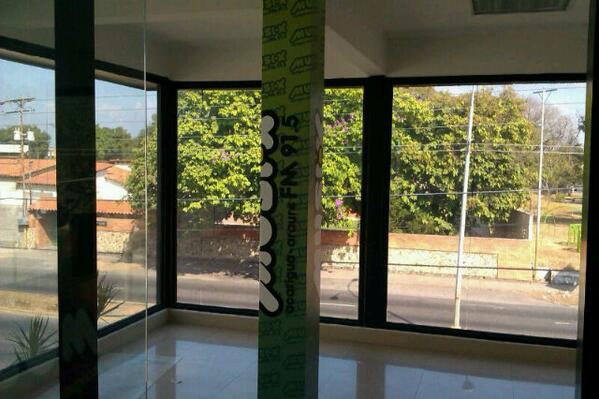 kreart's tweet photo. #KreartPublicidad con un fin de semana muy movido http://t.co/1ceymS74Yf