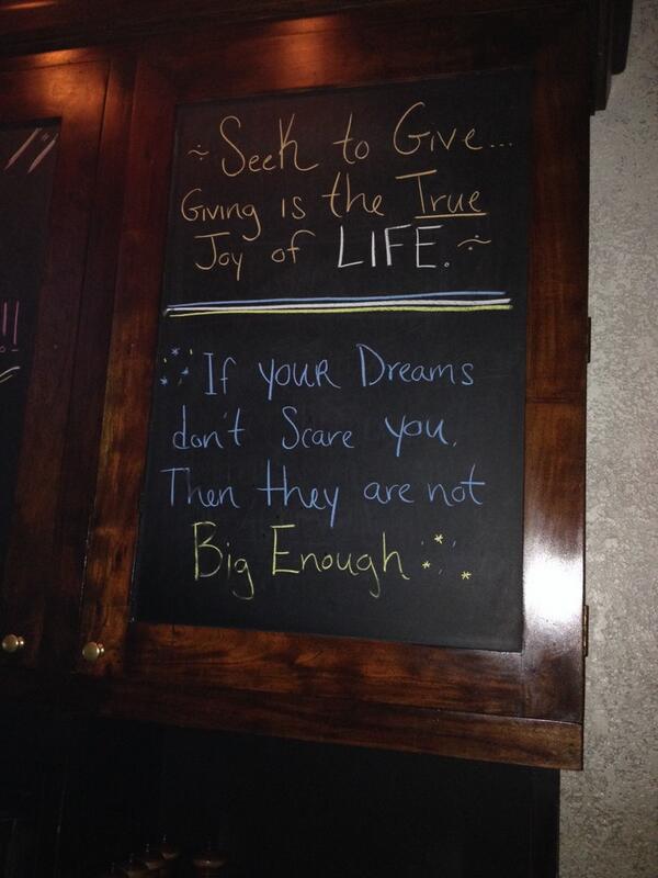 APizzaBrooklyn's tweet photo. Our first official Tweet! Thanks to all our loyal customers. #APizzaBrooklyn http://t.co/uOqtKTz0wv