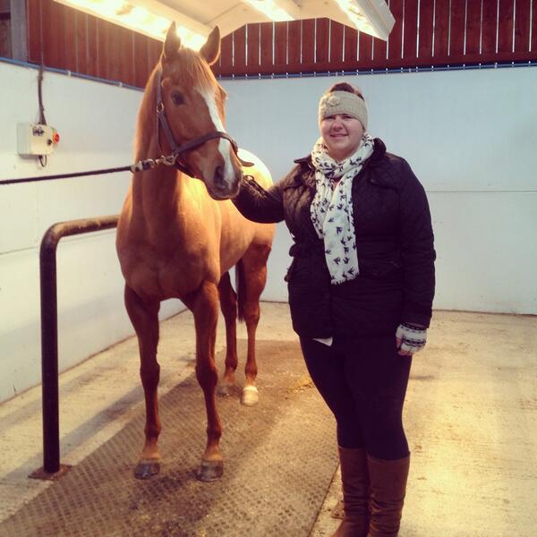 Charlieeee01's tweet image. Bold Ring 🐎 #loveher #boldring #horse #alwaysgivesitherbest