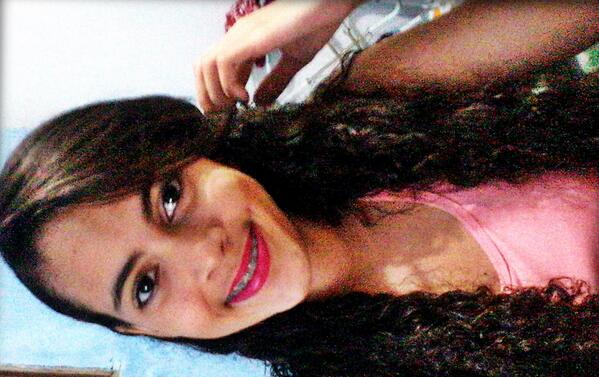 vishclara's tweet photo. "Deixe o pensamento te levar para bem longe, para um lugar onde não há imperfeições" :)) http://t.co/UYAjRi7HOF