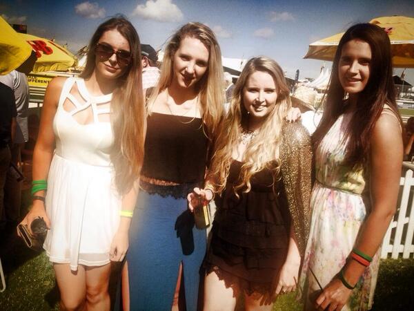 AshZigzag22's tweet photo. Made to conquer, J&amp;B met 2014 —with @Wilkinson_chels @chelscjayne @cjduffield http://t.co/rwDWDM6jpN