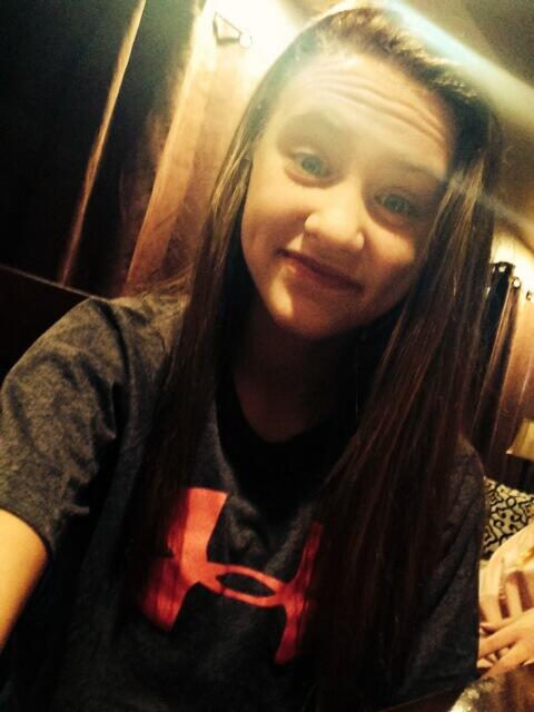 kwarren2002's tweet photo. My friend Keeleigh. http://t.co/tVNAw4ZjTz