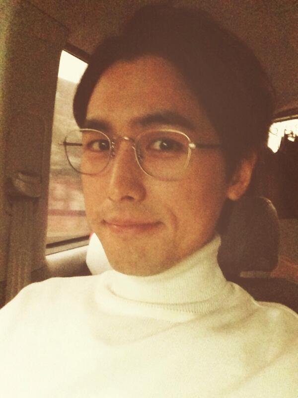 yuhajune's tweet photo. 오늘은 로필 첫신!!! 아 졸립다^^ http://t.co/5TGYnmGmd6