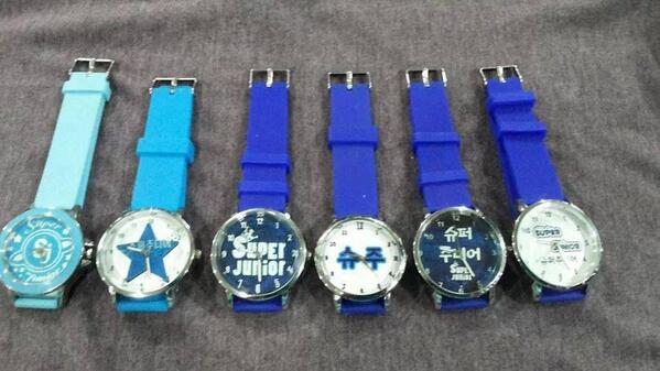 blitz_storeid's tweet photo. #Ready_Stock 
jam tangan SJ 70.000 http://t.co/y2GTLSVBWK