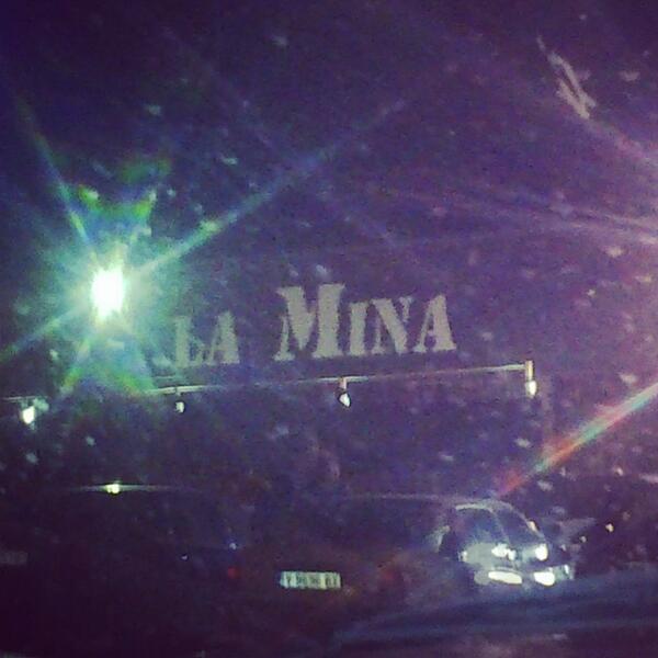 miriamhervas's tweet photo. De fiestecita por la mina con @araantxaa_16 http://t.co/XBgtX3hcg5