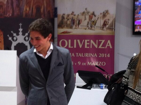 fansGinesMarin's tweet photo. Ginés siempre con una sonrisa para sus admirador@s. http://t.co/9uJHxLBDdw