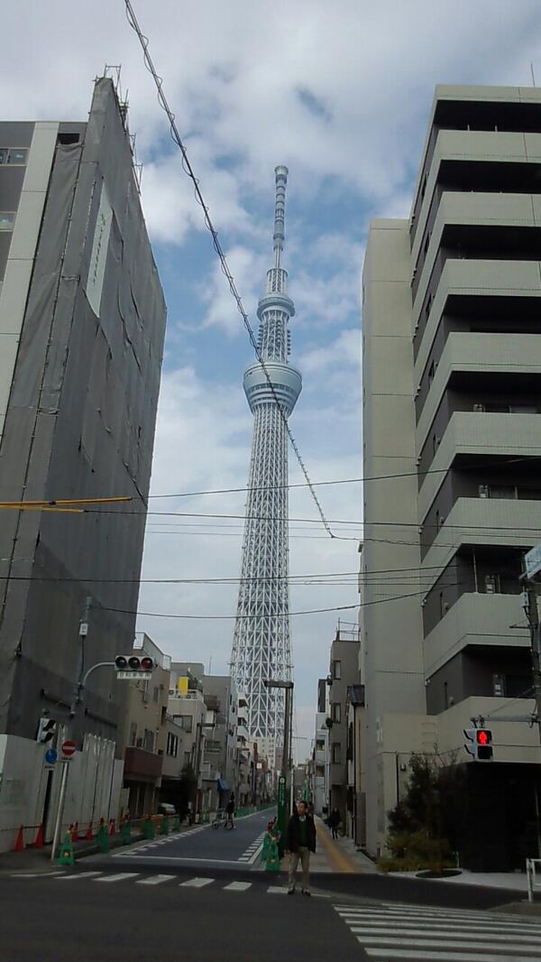 引っ越しました