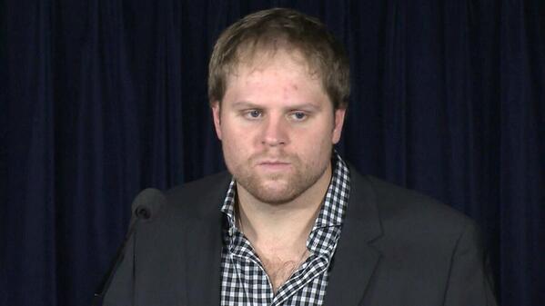 DylanSharp71's tweet image. when my dog shits on the carpet