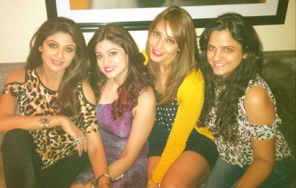 bipsluvurself's tweet photo. Happy happy birthday Shamita! Thanks @RockyS_STAR fr a fun night!Love:) http://t.co/4SdpvKcj20