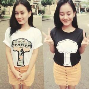 wnhastin_'s tweet photo. brp yg putih? @trees_ind : kaos Trees Forest bisa di pakai . dindahw aja pernah pakai kaos trees juga :) http://t.co/BaSN5q7Ofv