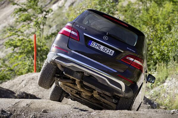 MercedesBenzKSA's tweet photo. اجعل من حياتك اكثر إثارة مع #مرسيدس_بنز الفئة إم إل .
Make your life more exciting with #Mercedes_Benz #ML_class http://t.co/nem7TyAT0N
